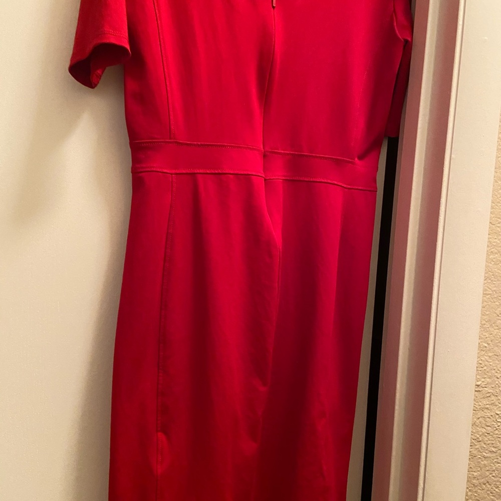 Dress - Picture 4 of 4